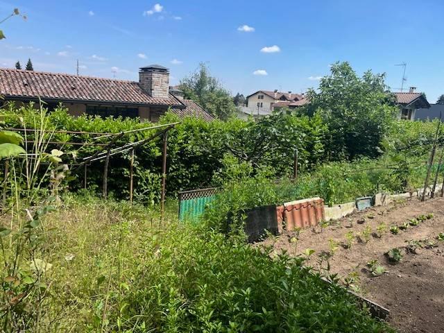 Terreno in vendita a Azalee, Gallarate