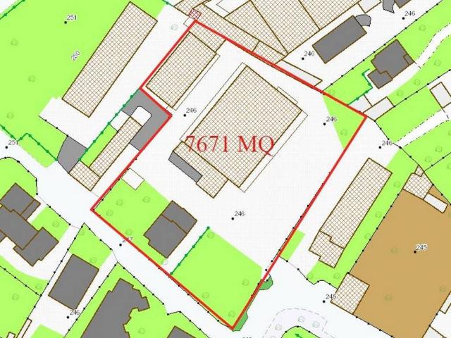 Terreno in vendita a Gallarate, Lombardia