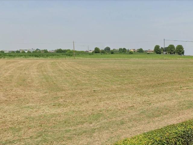 Terreno in vendita a Gambara, Lombardia