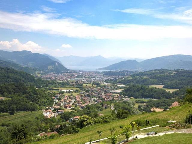 Terreno in vendita a Gandosso, Lombardia