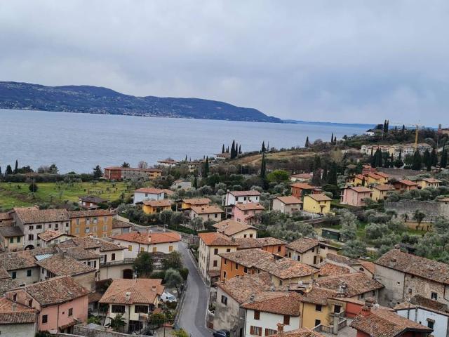 Terreno in vendita a Comunità Montana Parco Alto Garda bresciano, Gargnano