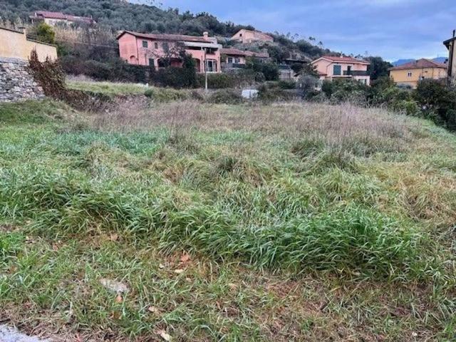 Terreno in vendita a Garlenda, Liguria