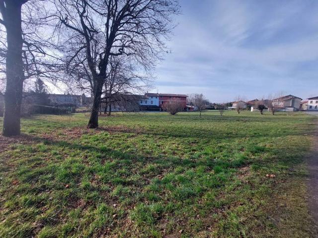Terreno in vendita a Gattico-Veruno, Piemonte