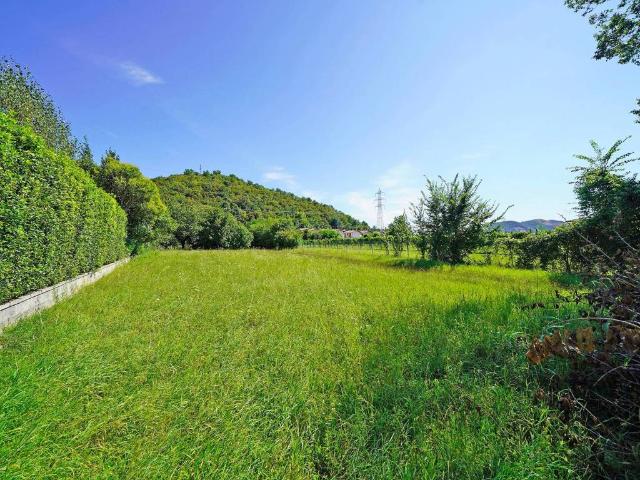 Terreno in vendita a Comunità montana della Valle Sabbia, Gavardo