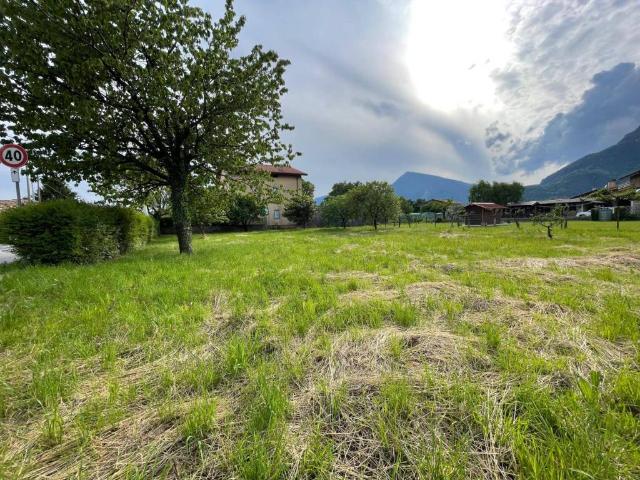 Terreno in vendita a Gemona Del Friuli, Friuli-Venezia Giulia