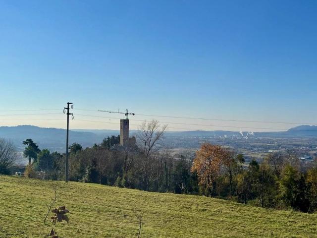 Terreno in vendita a Gemona Del Friuli, Friuli-Venezia Giulia