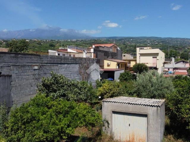 Terreno in vendita a Giarre, Sicilia