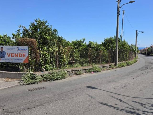 Terreno in vendita a Peri, Giarre