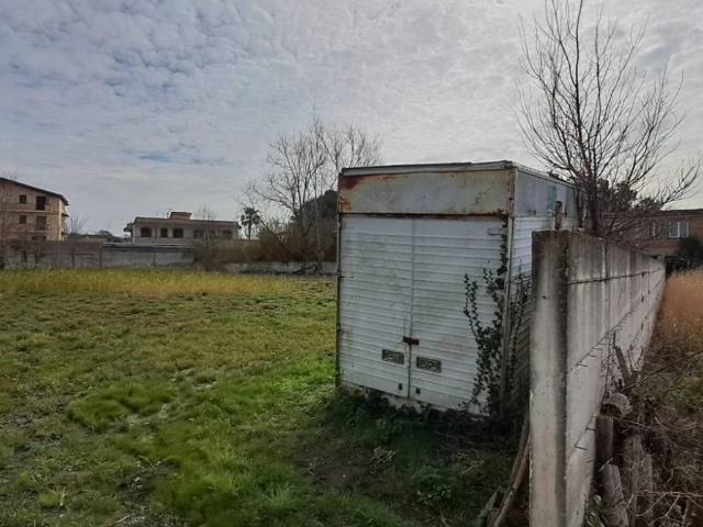 Terreno in vendita a Giugliano In Campania, Campania