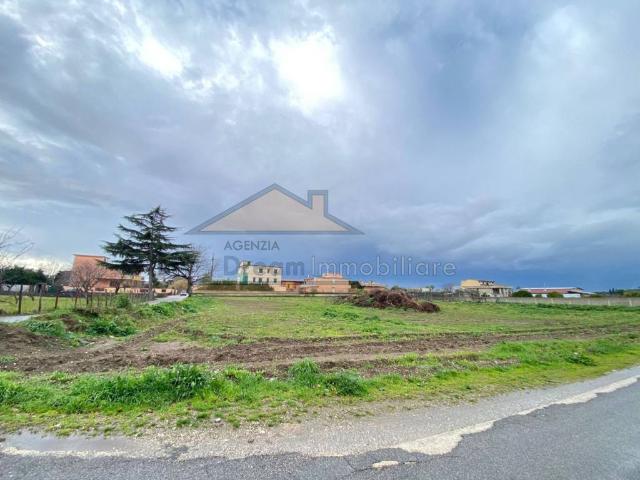 Terreno in vendita a Giugliano In Campania, Campania