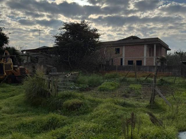 Terreno in vendita a Giugliano In Campania, Campania