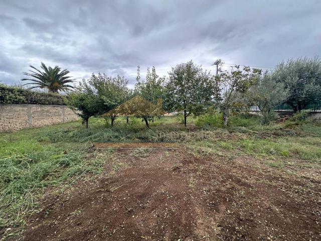 Terreno in vendita a Giugliano In Campania, Campania