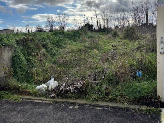 Terreno in vendita a Giugliano In Campania, Campania