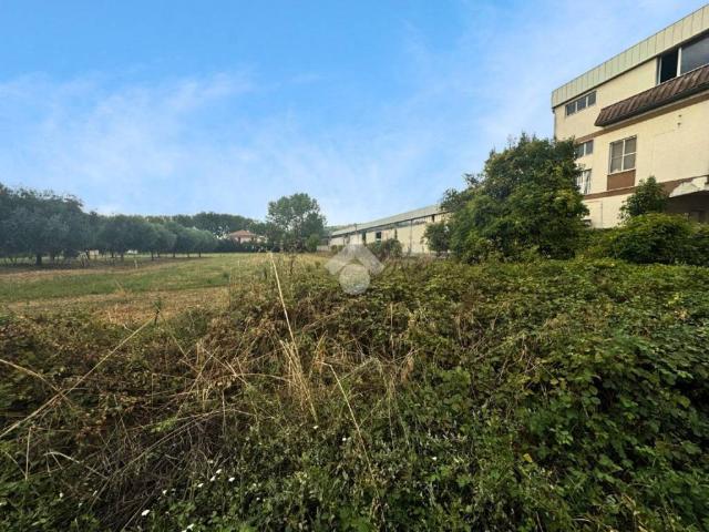 Terreno in vendita a Artigianale Marina, Mosciano Sant'angelo