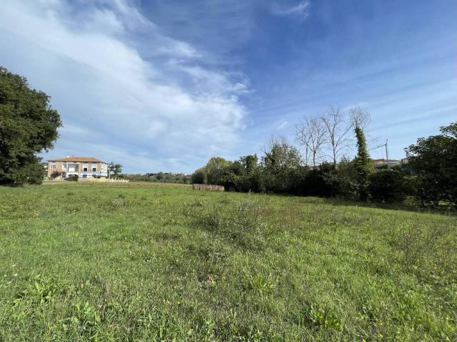 Terreno in vendita a Giulianova, Abruzzo