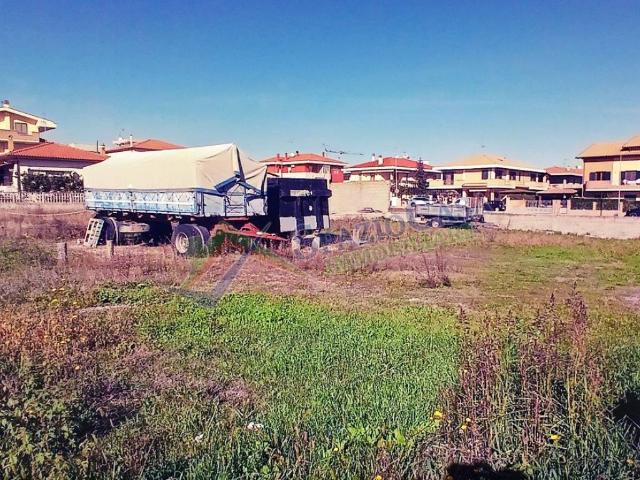 Terreno in vendita a Zona Industriale di Colleranesco, Giulianova