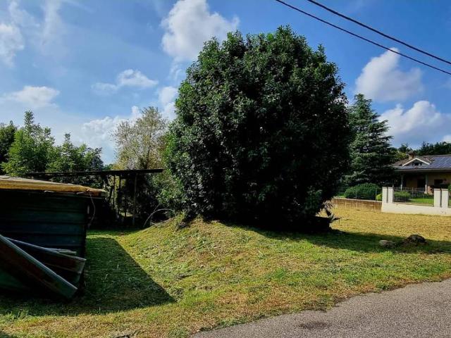 Terreno in vendita a Robbiano, Giussano