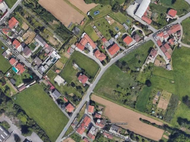 Terreno in vendita a Robbiano, Giussano