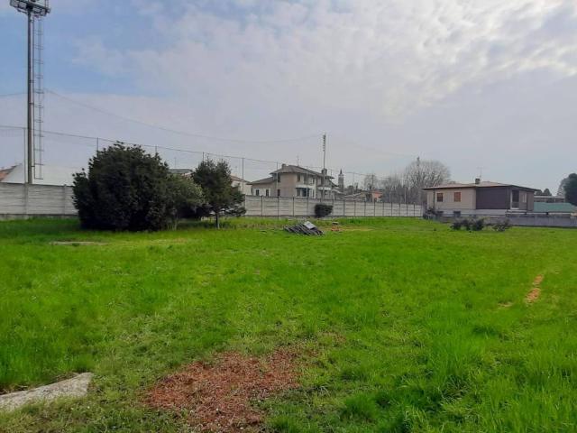 Terreno in vendita a Robbiano, Giussano