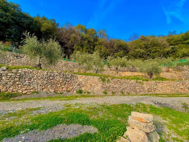 Terreno in vendita a Giustenice, Liguria