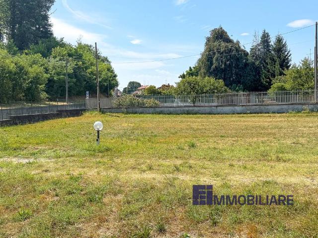 Terreno in vendita a Golasecca, Lombardia