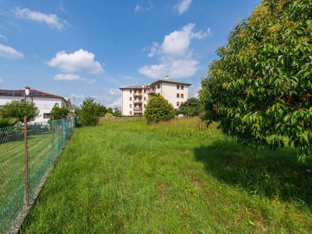 Terreno in vendita a Campagnuzza / Rojce, Gorizia