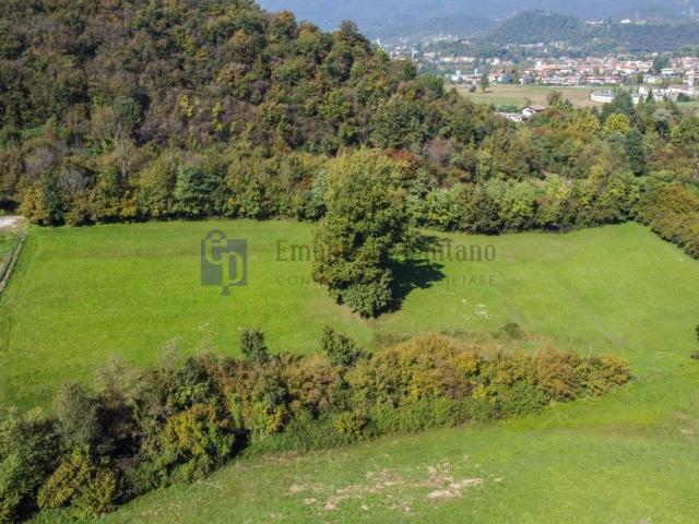 Terreno in vendita a Gorlago, Lombardia