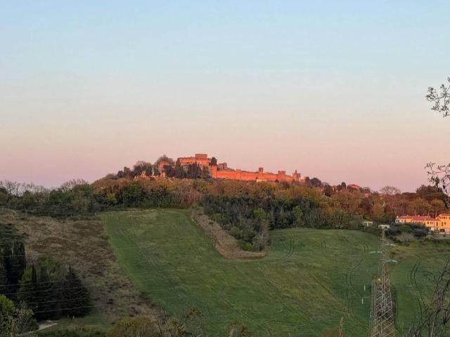 Terreno in vendita a Fanano, Marche