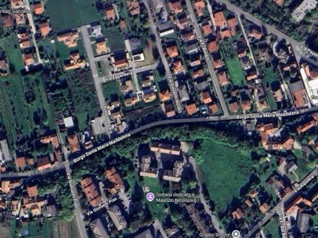 Terreno in vendita a Gradisca D'isonzo, Friuli-Venezia Giulia