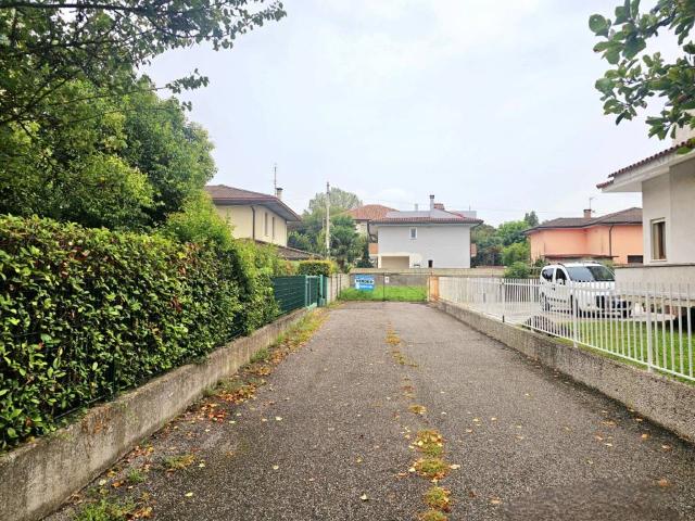 Terreno in vendita a Granze, Veneto
