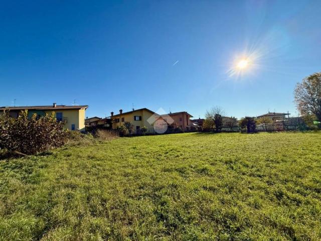 Terreno in vendita a Grassobbio, Lombardia