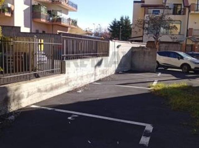 Terreno in vendita a Gravina Di Catania, Sicilia