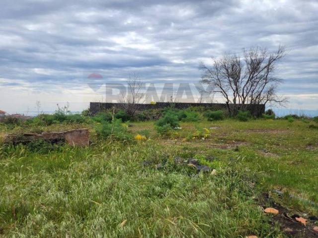 Terreno in vendita a Gravina Di Catania, Sicilia