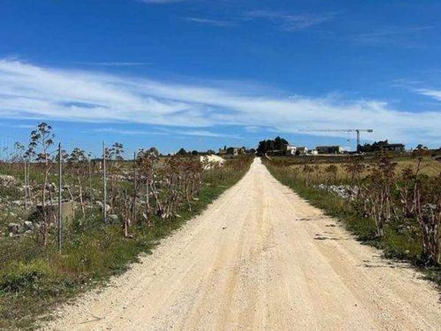 Terreno in vendita a Puglia, Bari