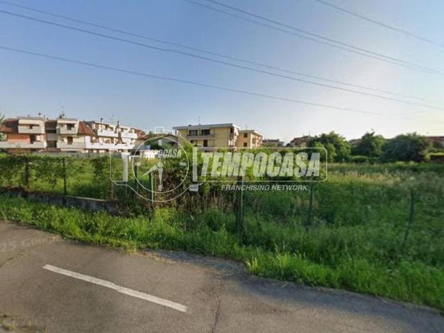Terreno in vendita a Grezzago, Lombardia