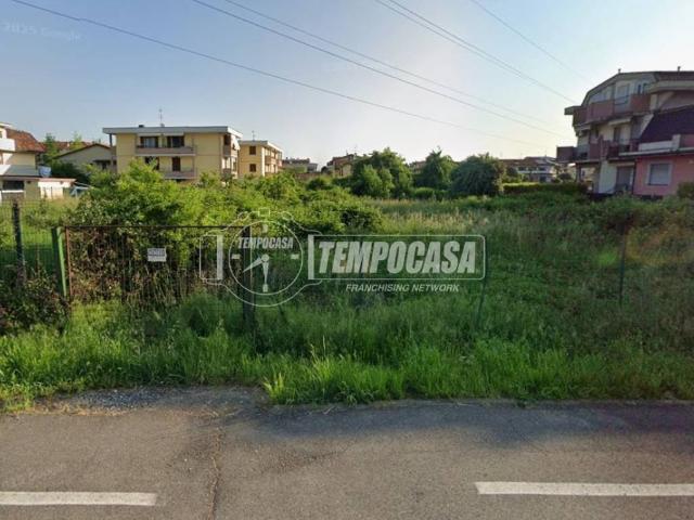 Terreno in vendita a Grezzago, Lombardia