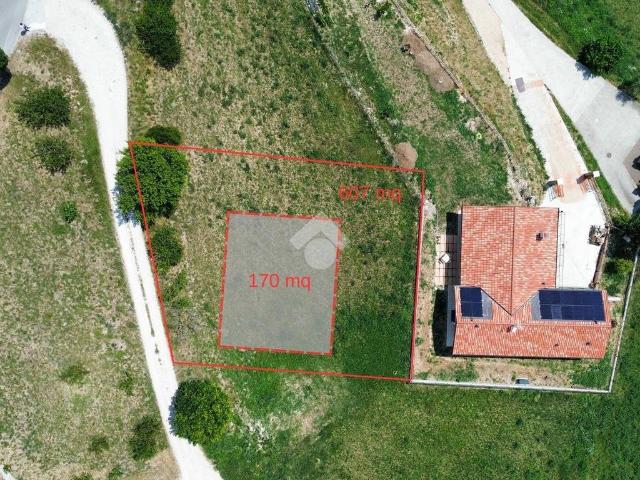 Terreno in vendita a Grezzana, Veneto