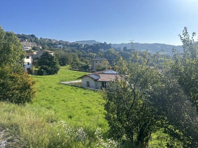 Terreno in vendita a Grezzana, Veneto