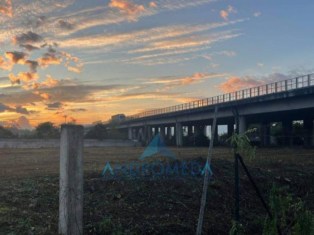 Terreno in vendita a Grumo Nevano, Campania