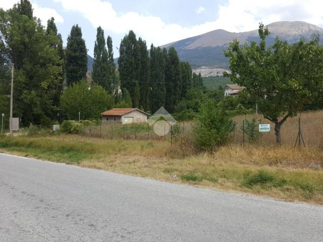 Terreno in vendita a Gualdo Tadino, Umbria