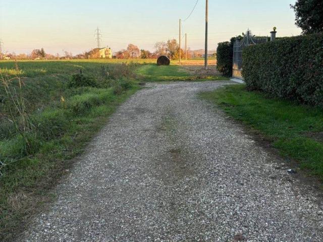 Terreno in vendita a San Giacomo Minore, Guastalla
