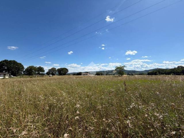 Terreno in vendita a Gubbio, Umbria