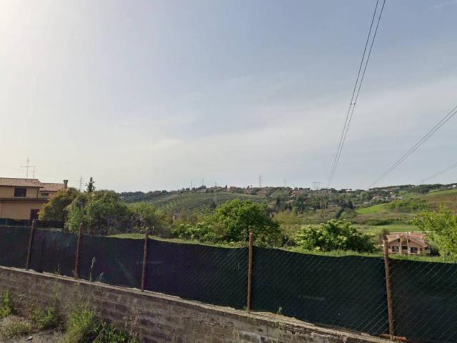 Terreno in vendita a Guidonia Montecelio, Roma Capitale