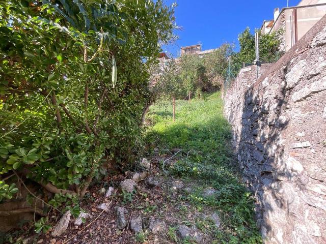 Terreno in vendita a Guidonia Montecelio, Roma Capitale