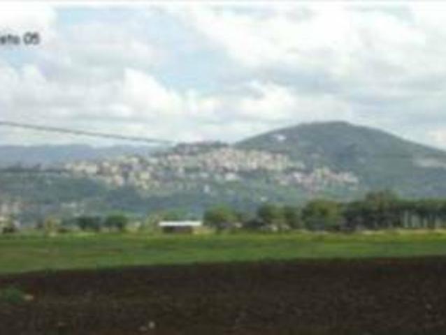 Terreno in vendita a Guidonia Montecelio, Roma Capitale