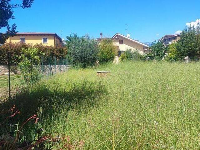 Terreno in vendita a Guidonia Montecelio, Roma Capitale