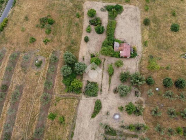 Terreno in vendita a Guidonia Montecelio, Roma Capitale