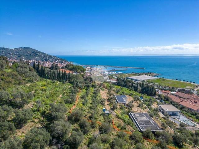 Terreno in vendita a Imperia, Liguria
