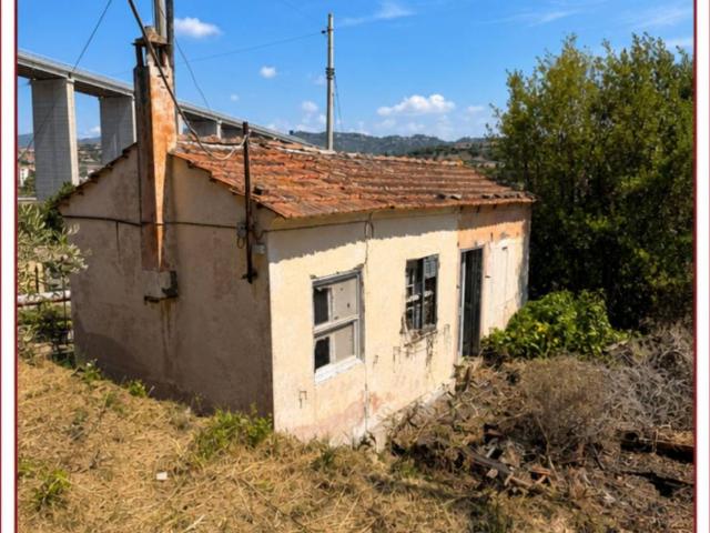 Terreno in vendita a Poggi Inferiore, Imperia