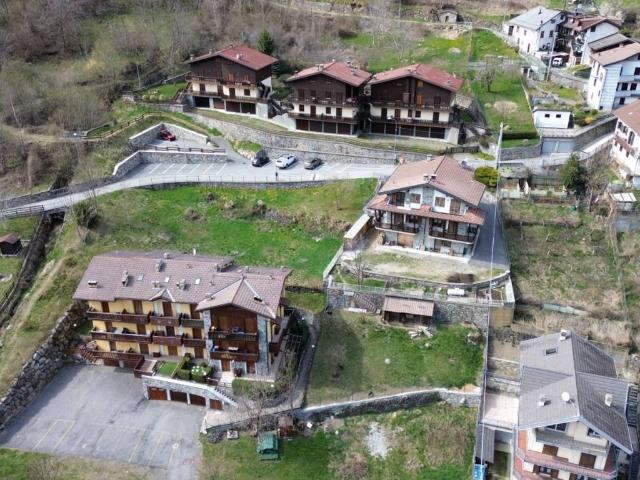 Terreno in vendita a Comunità montana della valle Camonica, Incudine